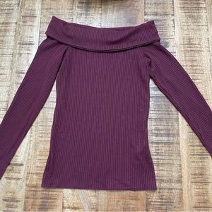 Abercrombie & Fitch Long Sleeve Off the Shoulder Top
